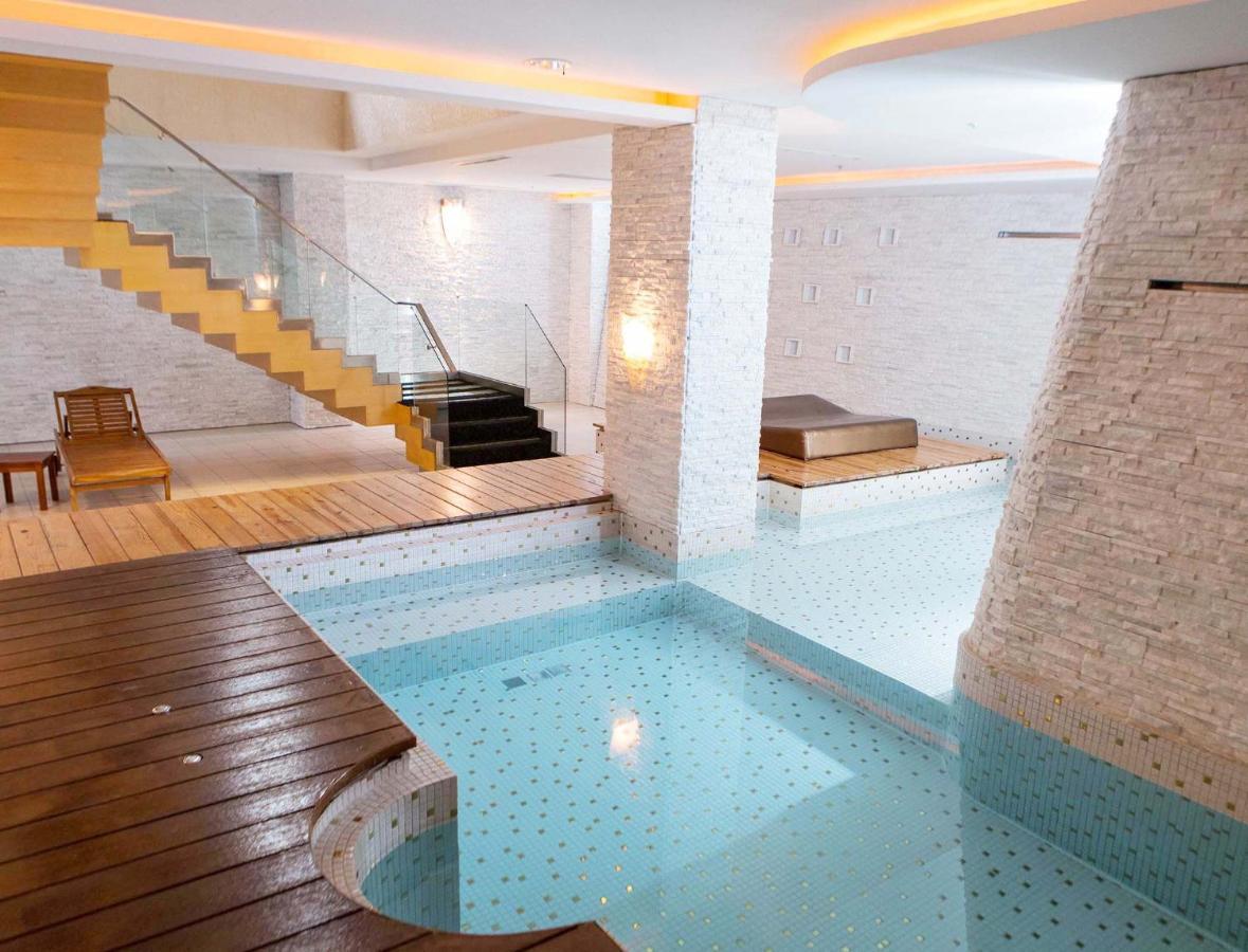 All-Ur Boutique Motel - Taichung Branch Экстерьер фото