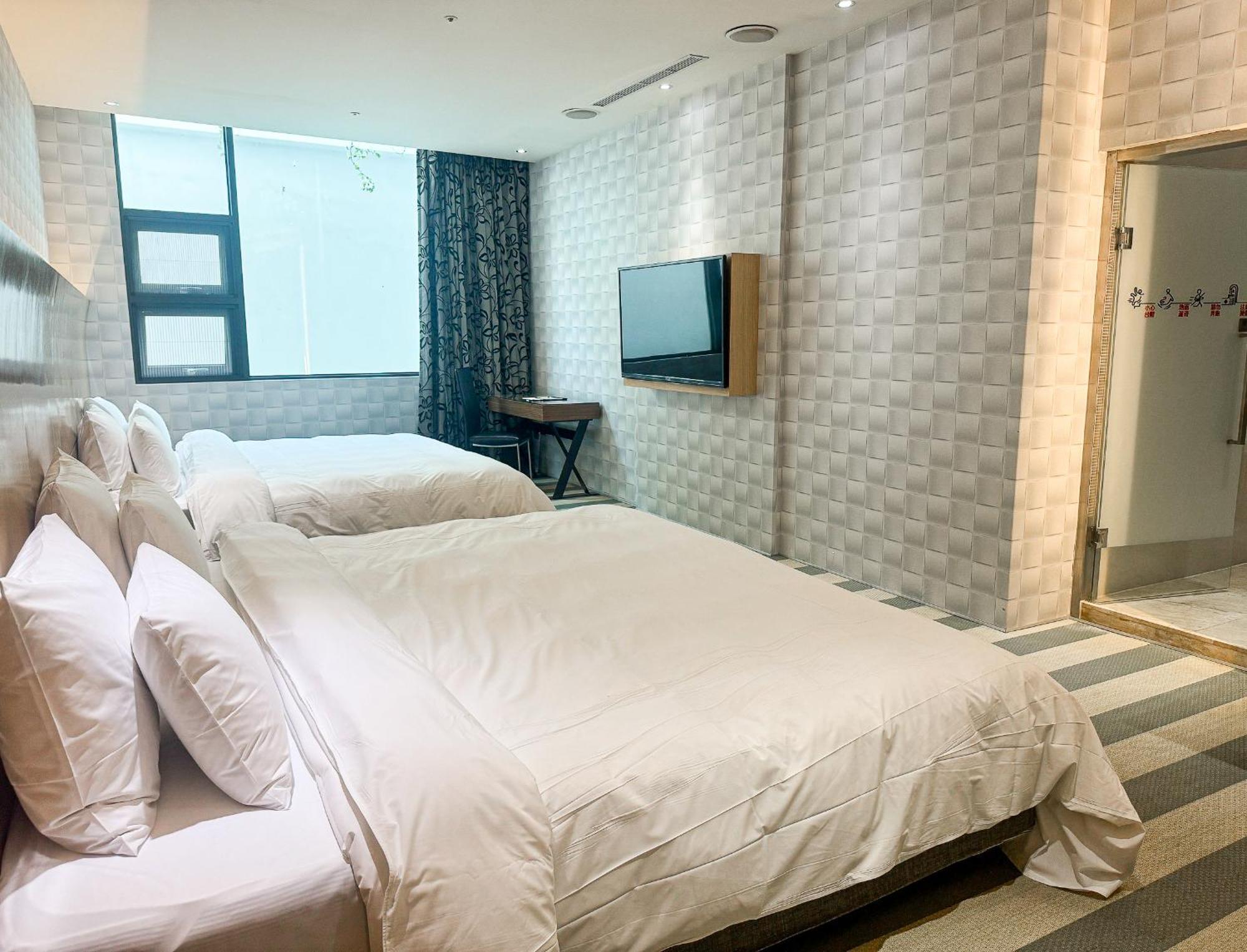 All-Ur Boutique Motel - Taichung Branch Экстерьер фото