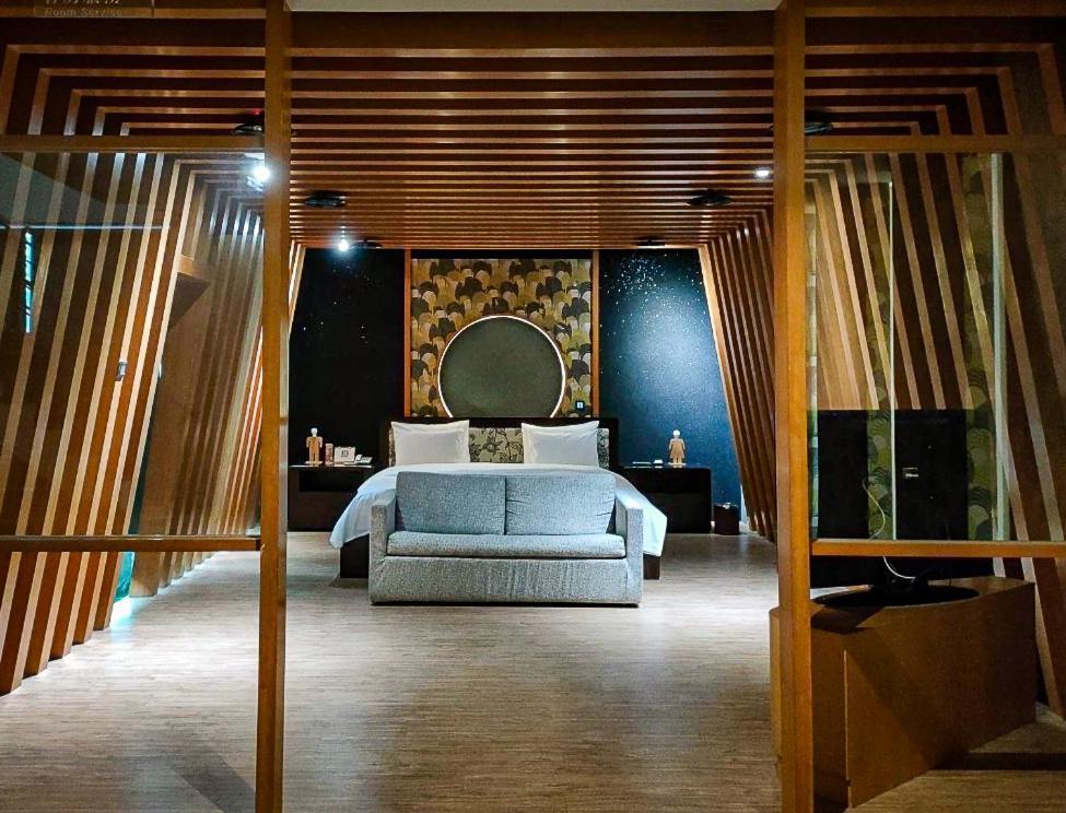 All-Ur Boutique Motel - Taichung Branch Экстерьер фото