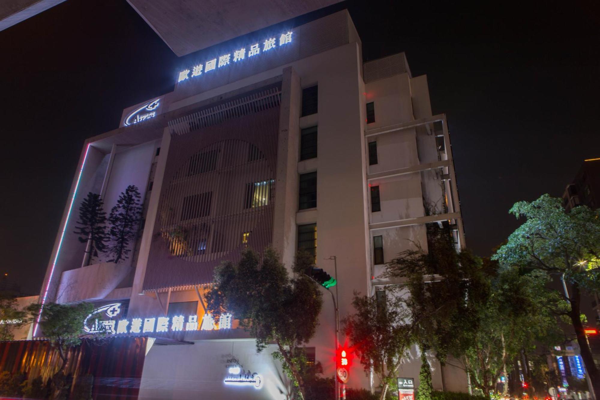 All-Ur Boutique Motel - Taichung Branch Экстерьер фото